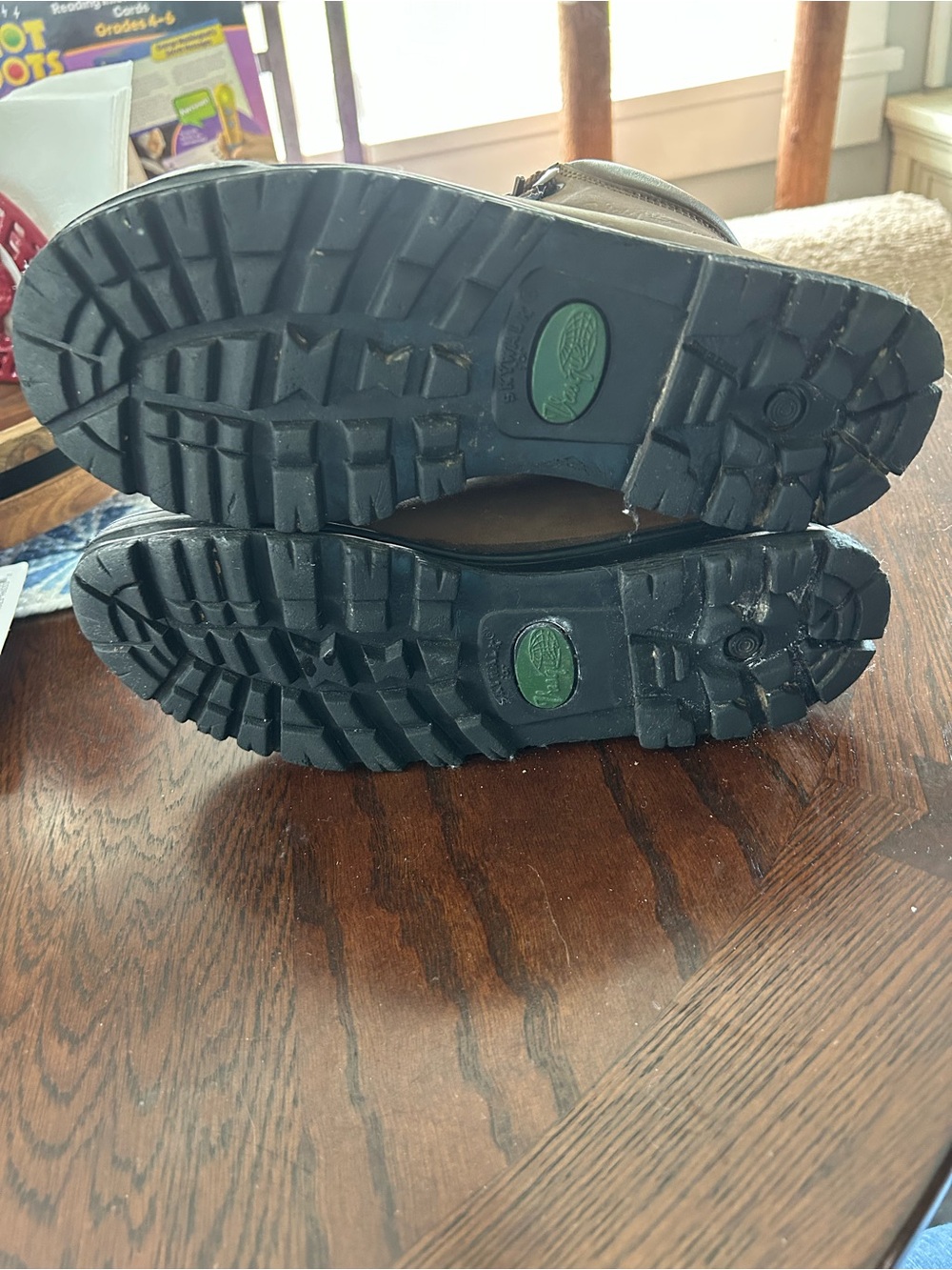 Vasque Hiking Boots Skywalk 7931 Gore-Tex Cowhide GTX Women’s 7.5M made in Italy - Picture 10 of 10